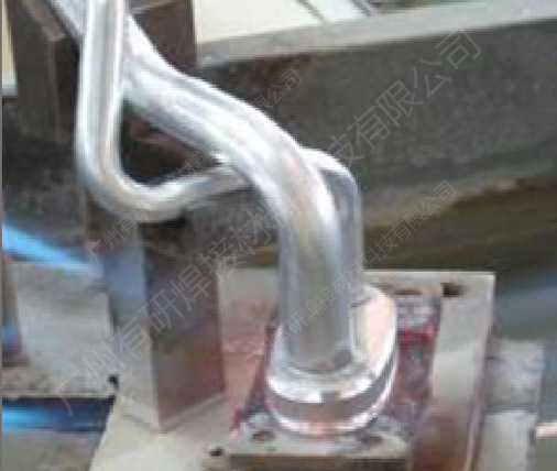 Automobile water tank collecting pipe accessories, 5G base station